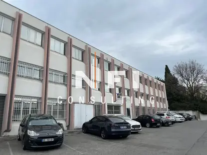 RARE: LOCAL 979 M² A VENDRE