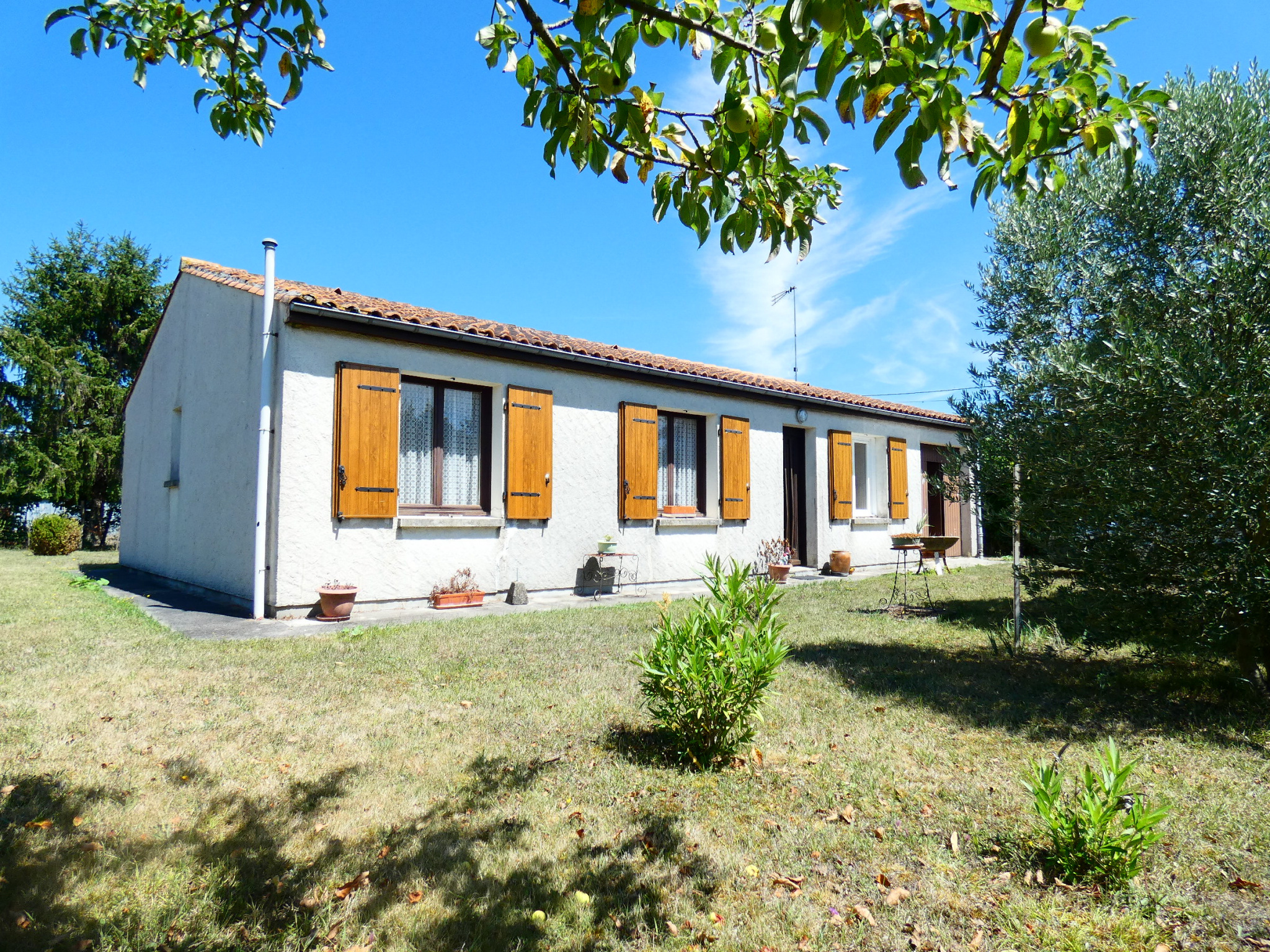 A vendre entre Cognac et Pons - Maison de plain-pied de 4 pi 