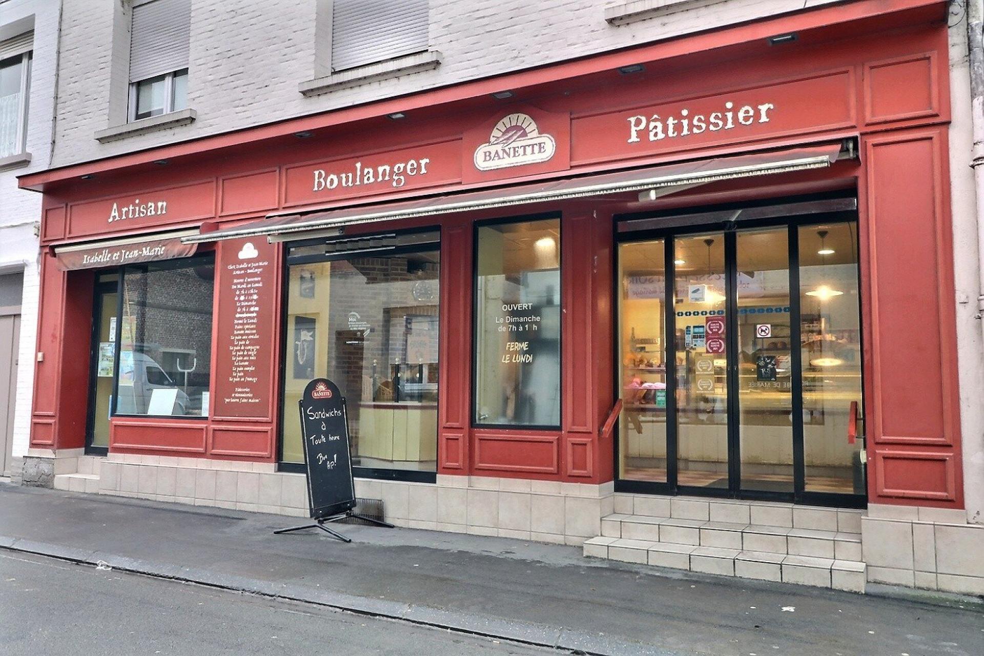 Fonds de commerce de Boulangerie-Patisserie à Solesmes 59730 ( 4400 habitants), belle activité ave