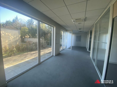 Local commercial 187 m²