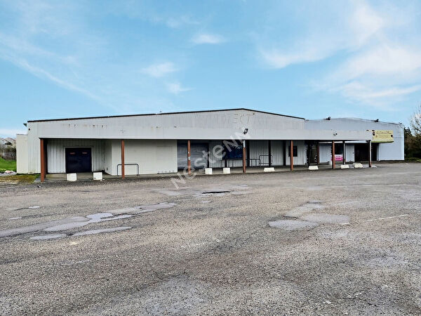 Local commercial 1190 m2 Crehange