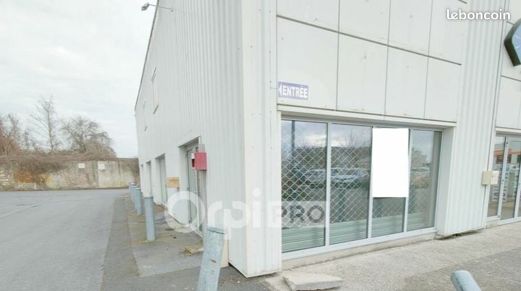 Local commercial 119 m²