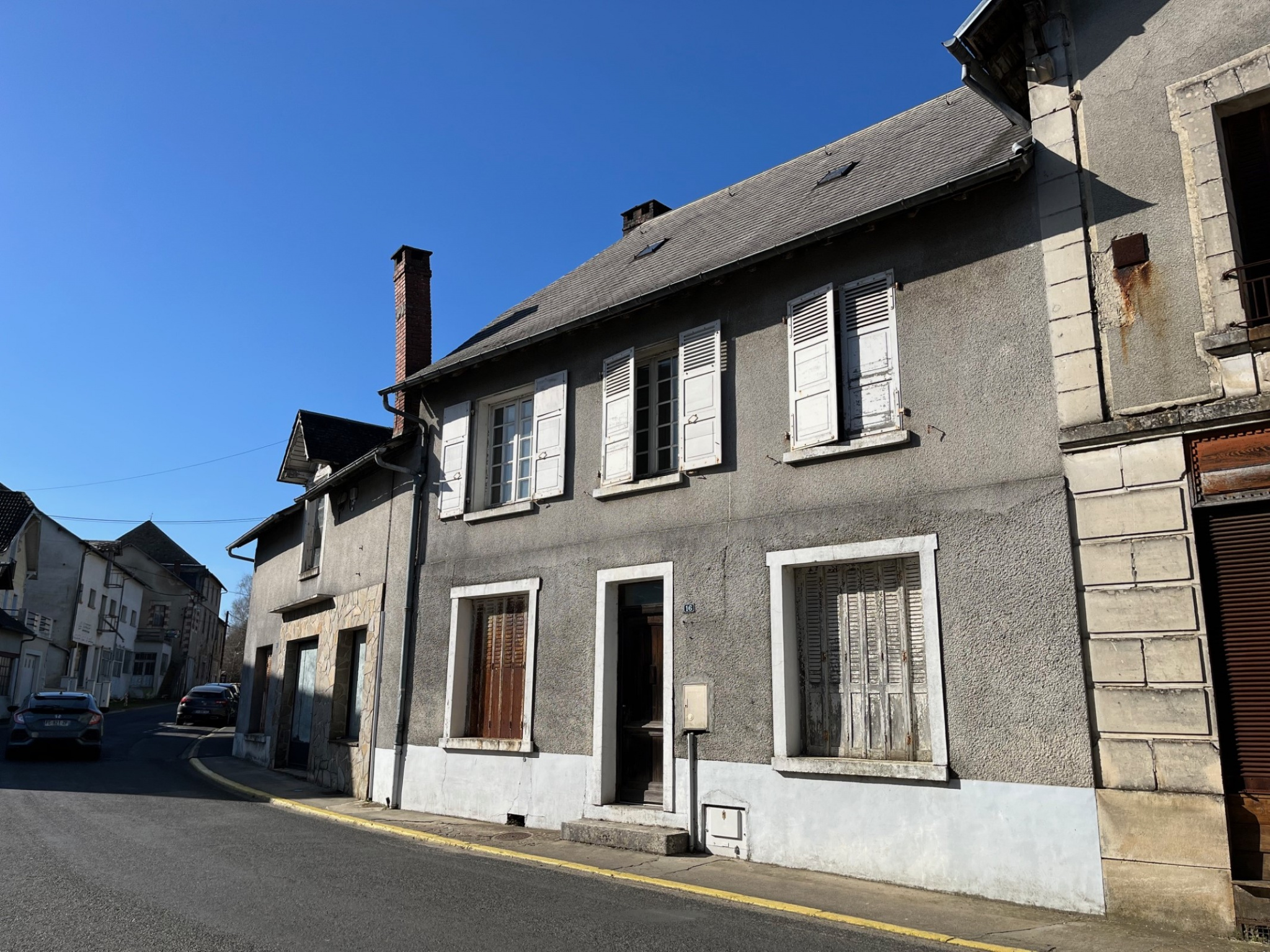 Maison 5 pièces 140 m²