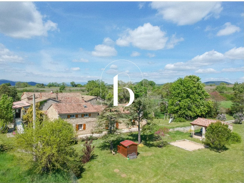 Mas provençal 10 pièces 360 m²