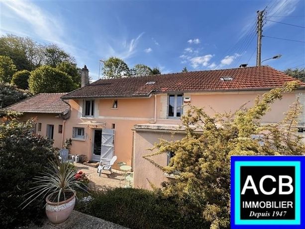 Maison 6 pièces 105 m² 