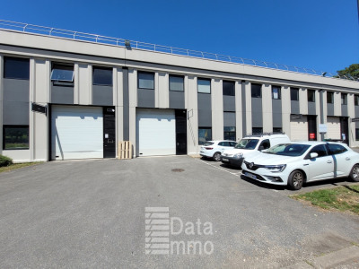 Local commercial 238 m² 