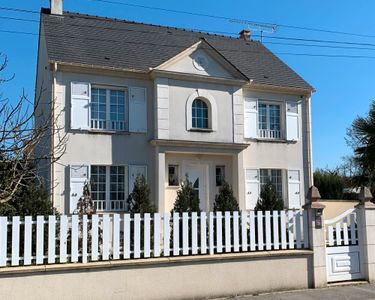 Maison 8 pièces de 170m2 avec 6 chambres dont 2 en mezzanine (270m2 avec sous-sol total)