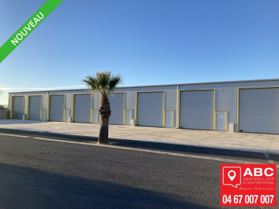 Local commercial 560 m²