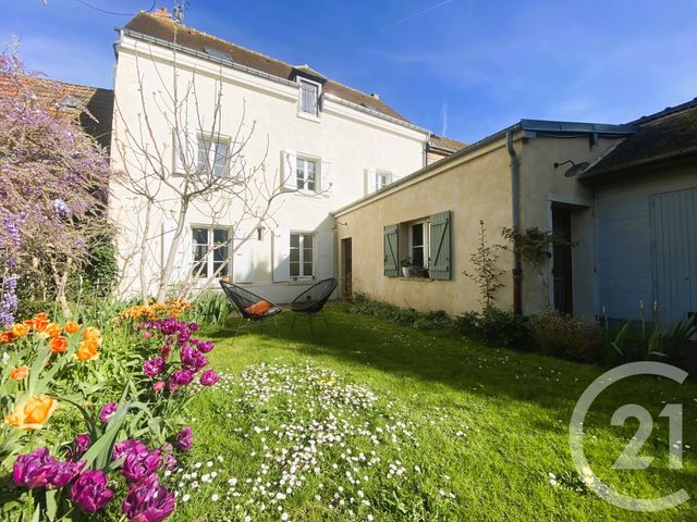 Maison 7 pièces 180 m²