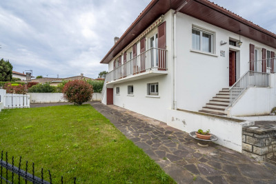 Maison 6 pièces 146 m² 