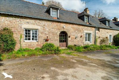 Maison en pierre de 9 pièces principales