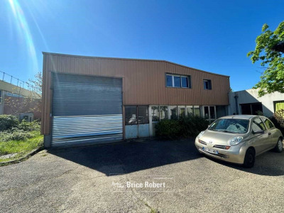 Local commercial 600 m²