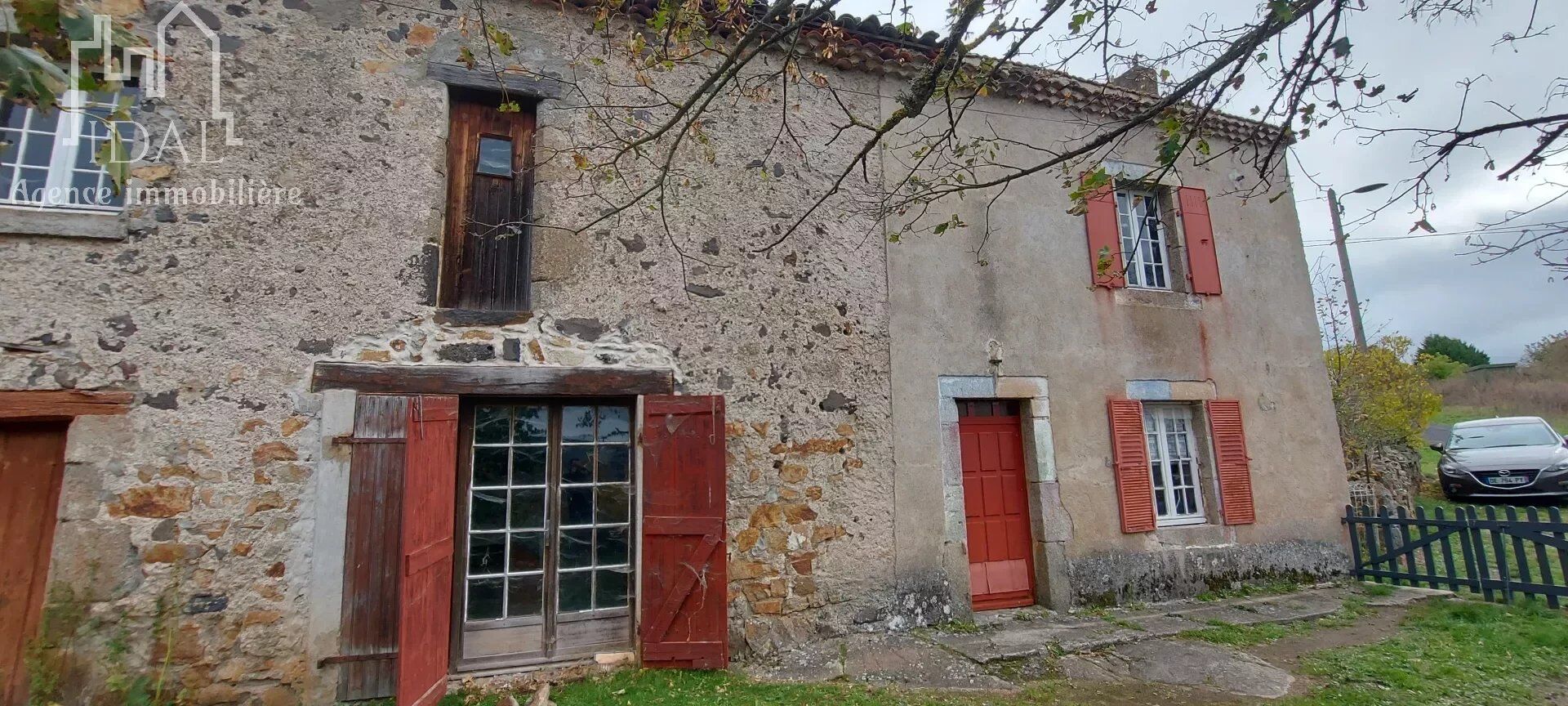 Vente Maison de village 66 m² à Saint-Haon 54 000 €