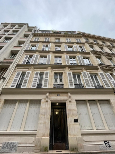 Immobilier professionnel Vente Paris 11e Arrondissement  55m² 515000€