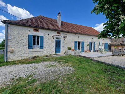 Maison de campagne de 3 chambres avec granges