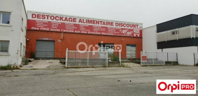 Local d'activité 1000 m²