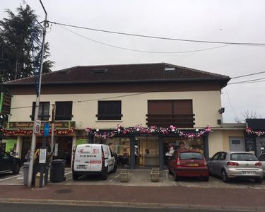 Local stockage 73m2-Gare de Domont