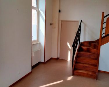 Appartement T3 duplex, 38 route de Courpiere à AUBUSSON D'AUVERGNE