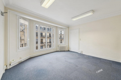 Bureaux 170 m² 