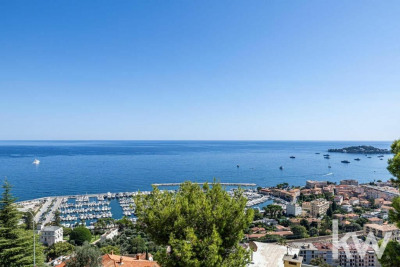 BEAULIEU SUR MER - VENTE d'une Villa F5 (167 m²)