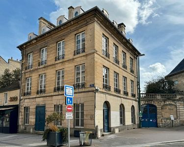 Bureaux 4 pièces 86 m² CAEN 