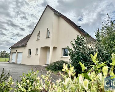 Propriété 9 pièces 179 m²