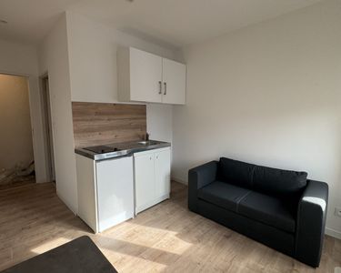 Studio 1 pièce 11 m²