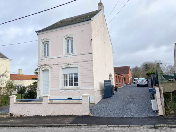 Maison 7 pièces 141 m²