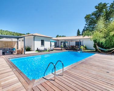 Villa 218 m2 avec piscine