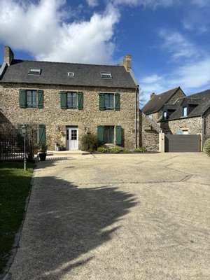 Maison 12 pièces 450 m²