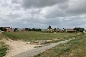 Terrain Ouest d'Uzès