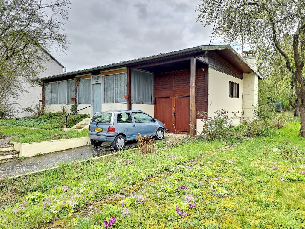  Chalet â rénover de 85m2 sur une parcelle d'environ 900m2