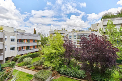 Appartement familial avec extérieur et parking - Boulogne Nord 