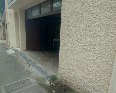 Garage Frontignan 50m2 