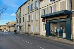 Mur à vendre