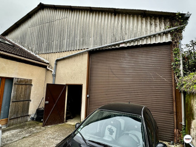 Immobilier professionnel Vente Poissy  250m² 349000€