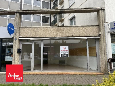 Local commercial 110 m²