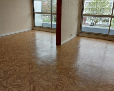 BEL APPARTEMENT F 4 de 96 M2 à Cournon d'Auvergne