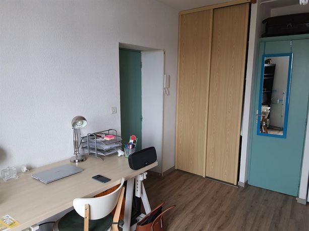 Studio 1 pièce 18 m²