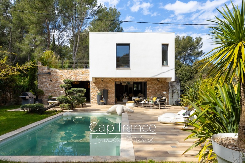 Roquefort la Bedoule 13830 - Magnifique Villa Contemporain 6 Pièces 220m2 - Terrain 1137 m² 