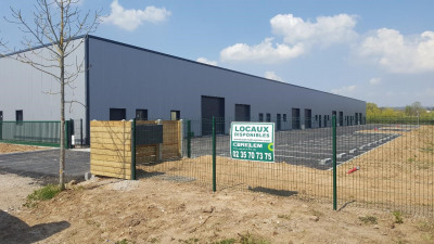 Local commercial 144 m²
