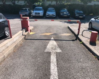 Vend places de parking 