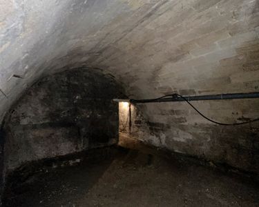 Location cave Gambetta 42m2