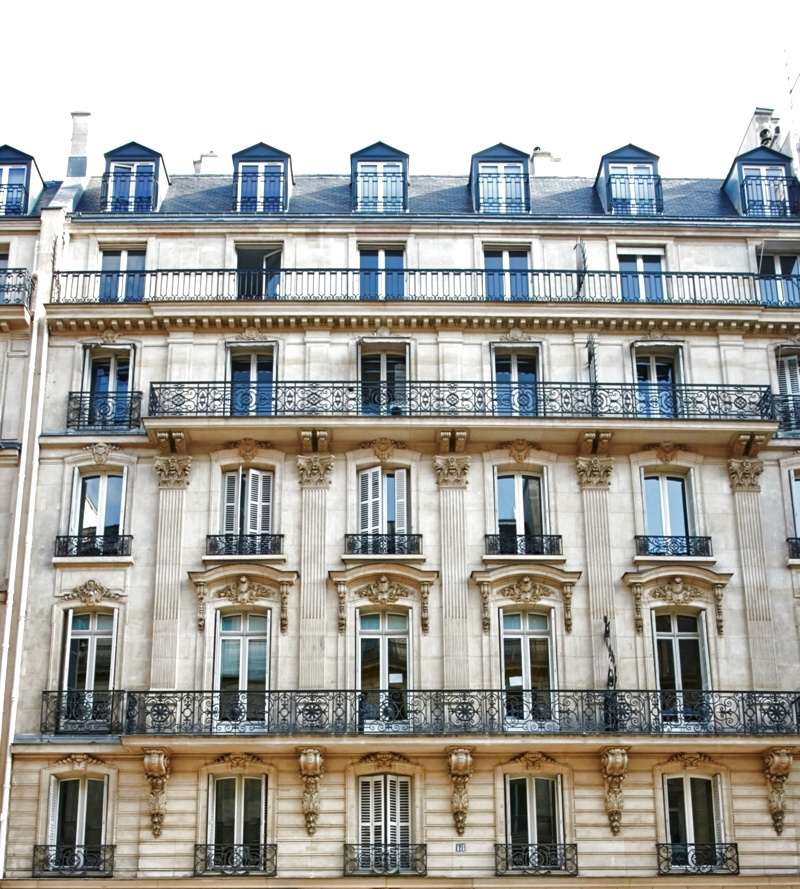 PARIS 8 * SAINT LAZARE / ST AUGUSTIN  *175 M2 DE BUREAUX  A 