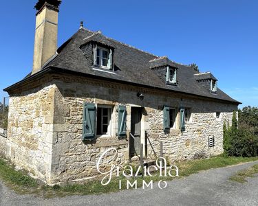 Propriétéde charme avec vue sur la campagne lotoise