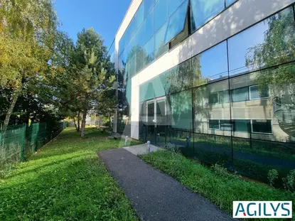 A VENDRE : bureaux au coeur de COURTABOEUF PARIS-SACLAY.Petite activités / stockage possible en Rdc