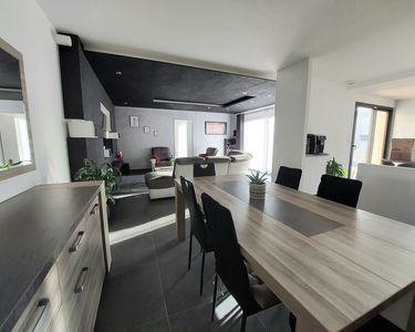 Appartement 5 pièces 182 m²