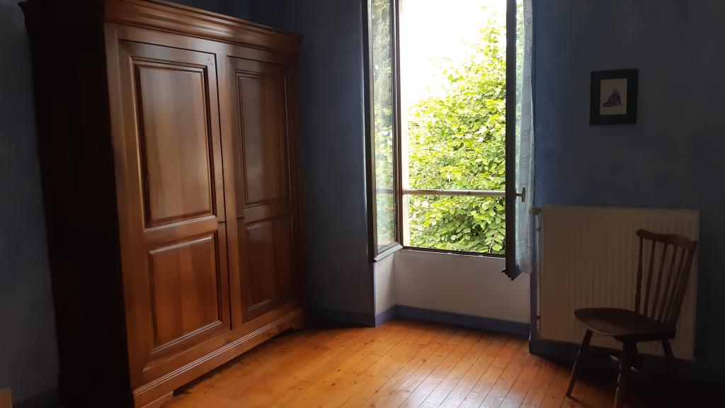 Chambre de 15m2 à louer sur Vert St Denis