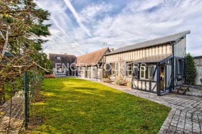 Maison et sa dépendance - A 10 minutes à pied de la plage