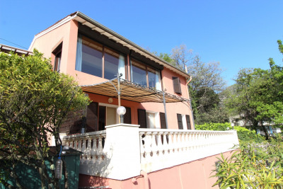 Maison 5 pièces 148 m²